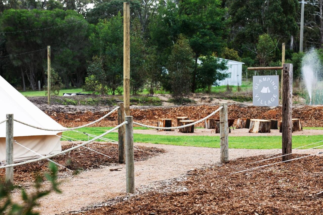 Eight Acres Lakes Entrance Buitenkant foto